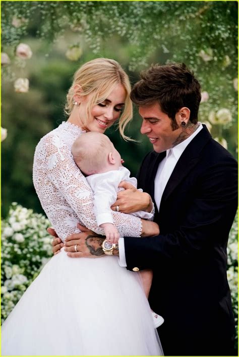 chiara ferragni wedding dior|Chiara Ferragni and fedez wedding.